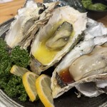 魚吉 - 焼き牡蠣３種