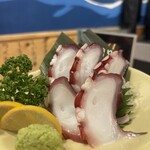 魚吉 - タコぶつ