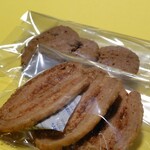 モロゾフ・シルバーミトン - 料理写真:アーモンドクッキー、ココナッツパルミエ