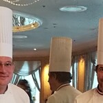 トゥールダルジャン - 左：オージエシェフ、右：フランクシェフ