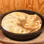 鉄鍋餃子 餃子の山崎 麻辣湯 - 