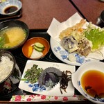 京都 北白川 不動温泉 - 天ぷら定食　揚げたて熱々サクッサクッ。とても美味しい。