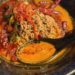 地獄の担担麺 護摩龍 - 