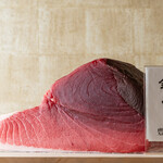 すし割烹悠水 - 豊洲から仕入れる天然生本マグロ