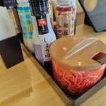 すき家 - 卓上マストアイテム｡