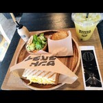 オハナバタケ - サンドひとつでお腹がいっぱいになりました(⁠*⁠´⁠ω⁠｀⁠*⁠)卵3個分はあるボリューム