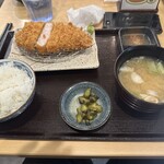 とんかつ 大吉 - ロースカツ定食