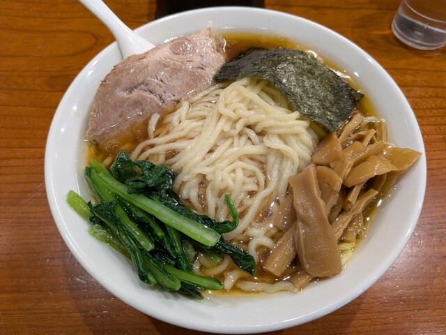 らぁめん 満来 （まんらい） - 新宿西口/ラーメン | 食べログ