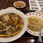 四川料理·刀削面 蜀香苑 - 
