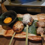 炉端とホルモンと串焼きとおでん とっとっと - 