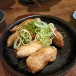 炉端とホルモンと串焼きとおでん とっとっと - 