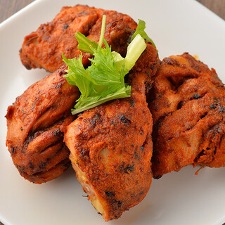 スパイス香るタパス＆ビストロ料理