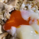 麺屋 一翔 - 濃厚な卵の黄身