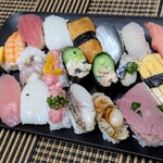 小僧寿し - 料理写真: