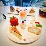 DRAWING HOUSE OF HIBIYA - 林檎づくし。と思いきや意外とそうでもない笑