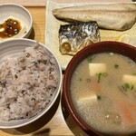 やよい軒 名古屋伏見店 - 