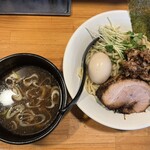 ボニート・ボニート - 料理写真:■つけめん全部のせ¥1,600