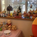 レストラン テルミニ - 案内された席にはプーさんがお出迎え