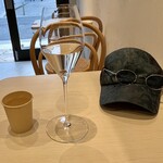 EVERYDAY COFFEE BAR - 本日の白を頼んだらロゼだと❗️