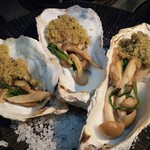 トラットリア ボーノボーノ - 牡蠣の香草パン粉焼き