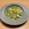 Kitchen Daruma - はもとキノコのバジルソースパスタ