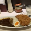 ポンチ軒 - ランチメニュー 、かつと特製カレー