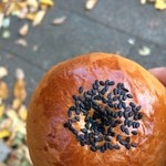 つぶあんぱん。