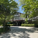 万平ホテル メインダイニングルーム - エントランス