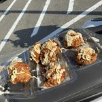 デカ盛りから揚げ 弁当大地 - 写真よりだいぶデカいし旨そう