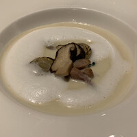 ミチノ・ル・トゥールビヨン - 発酵キャベツと白味噌のポタージュ