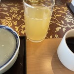 わたり温泉 鳥の海 - アップルジュース