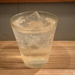 スタンドトトノイ - トトノイセット1500円のドリンク　無印のピクルスサワー単品だと470円　