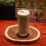 BAROSSA cocktailier - ① 天然アケビと金木犀のラモスジンフィズ