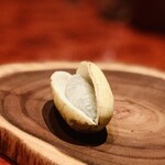 BAROSSA cocktailier - 天然アケビ