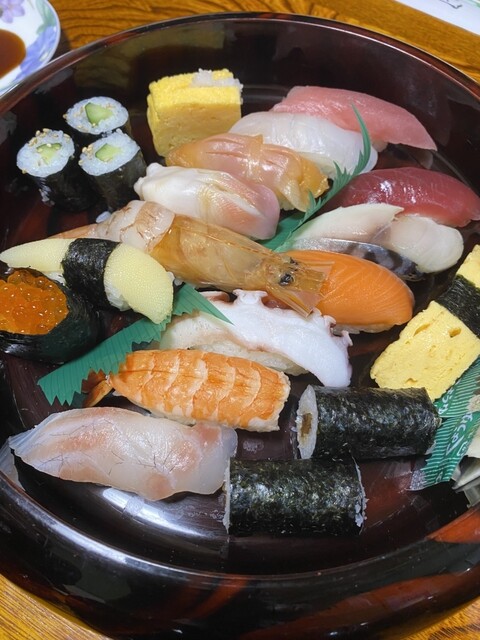 すし丸 - 羽後飯塚（寿司）の写真