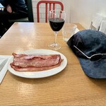 クリントン・ストリート・ベイキング・カンパニー 南青山店 - 今日は赤とベーコン