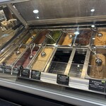 ファーイーストバザール 渋谷ヒカリエ店 - 