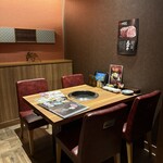 飛騨牛焼肉 牛ざんまい - 