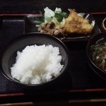 Kasafuji - かさふじ定食 680円（ご飯+半そば+小鉢+漬物）