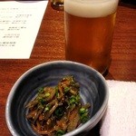 北の味紀行と地酒 北海道 - グラスビールとお通し