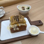토스트짐 - Cornmayo bread
            Mushroom potato soup