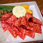 くつろぎの個室焼肉 和牛の里 - イチボ