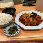 四季 - ポークソテーライス大盛