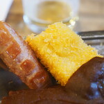 カレーの市民 アルバ - ソーセージとクリームコロッケ