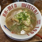 希望軒 - 料理写真:とんこつラーメン