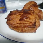 ル トーキヨー フレンチベーカリー エスプリ - パンオショコラ¥