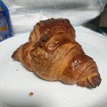 ル トーキヨー フレンチベーカリー エスプリ - クロワッサン¥