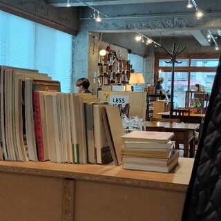 GOTEMBA APARTMENT STORE_2