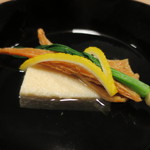 桜田 - くわい豆腐とバチコの椀物アップ