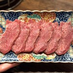 炭火燒肉 Misamo - ・極上生タン(タン元) 1,300円/税込